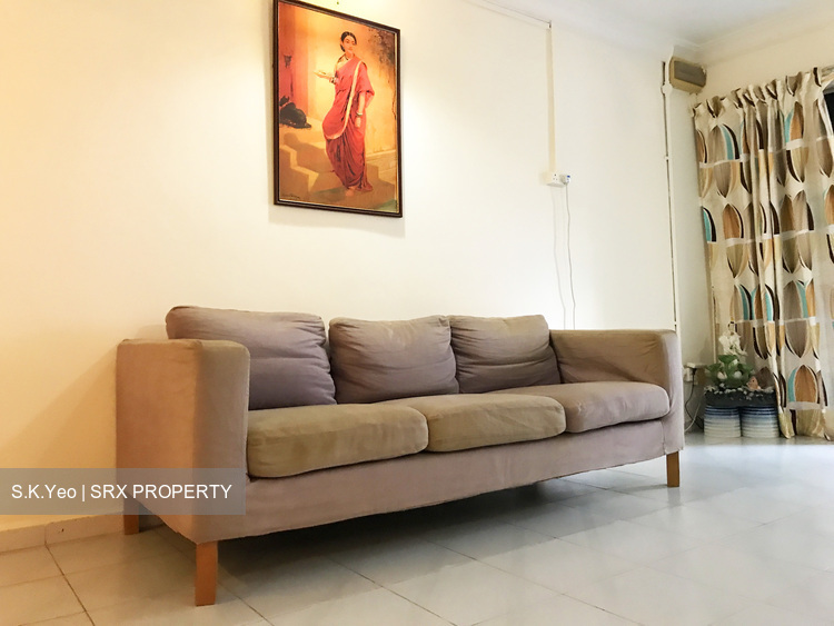 Hougang Avenue 7 thumbnail photo